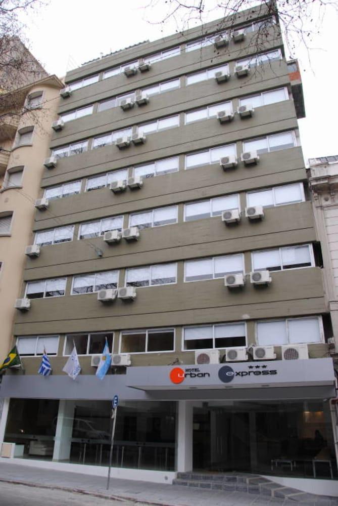 Urbano Hotel 3*